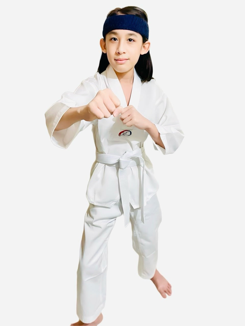 Tiger Claw, Medium Weight, V-Neck, Youth Karate Gi